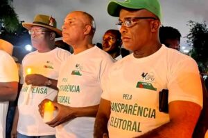 DEPUTADOS DA UNITA EM NOITE DE VIGÍLIA “EXIGEM” LIBERDADE DE IMPRENSA E TRANSPARÊNCIA ELEITORAL