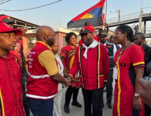 SECRETÁRIO-GERAL DO MPLA PAULO POMBOLO TRABALHOU NO MUNICÍPIO DO CAZENGA