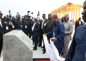 PRESIDENTE JOÃO LOURENÇO INAUGURA TERMINAL DO PORTO DO NAMIBE