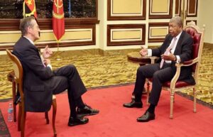 GRANDE ENTREVISTA À CNN: PRESIDENTE JOÃO LOURENÇO DIZ QUE NÃO VAI MEXER A CONSTITUIÇÃO E NÃO IRÁ CONCORRER O TERCEIRO MANDATO EM 2027