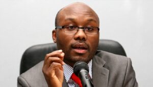 “O POVO NÃO COME AUTARQUIAS”, DIZ ESTEVES HILÁRIO, DEPUTADO E PORTA-VOZ DO MPLA