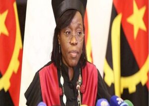 TRIBUNAL CONSTITUCIONAL: UMA POSSÍVEL RENOVAÇÃO