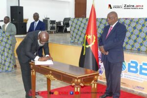 ZAIRE: NOVOS ADMINISTRADORES MUNICIPAIS TOMAM POSSE