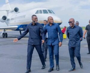 PARTIDO LIBERAL APRESENTA QUEIXA À PGR CONTRA MINISTRO DO TERRITÓRIO POR USO INDEVIDO DE AERONAVE  EM ACTIVIDADE  DO MPLA