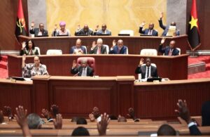 MÚLTIPLAS CANDIDATURAS OCORRIDAS NA  JMPLA E OMA É “UMA LUZ NO FUNDO DO TÚNEL” PARA PRÓXIMO CONGRESSO DO MPLA