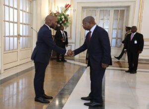 LOURENÇO EMPOSSA NOVO SECRETÁRIO DE ESTADO DO MINISTÉRIO DOS TRANSPORTES