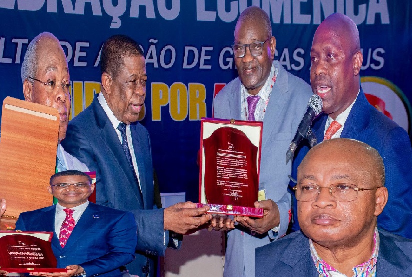 MOVANGOLA E LIDERES RELIGIOSOS REALIZAM CULTO ECUMÉNICO DE ACÇÃO DE GRAÇAS “UNIDOS POR ANGOLA” NO IBA